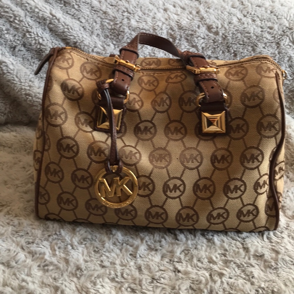 Brown micheal kors purse